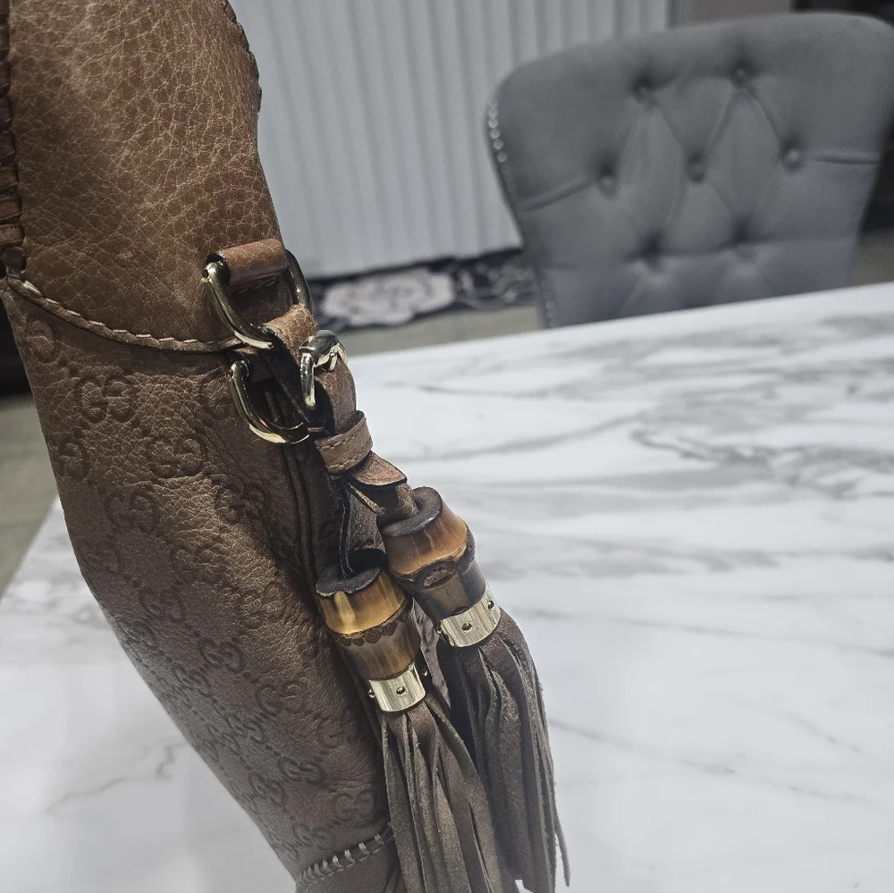 Gucci Tan Leather Hobo Bag - Picture 8 of 11